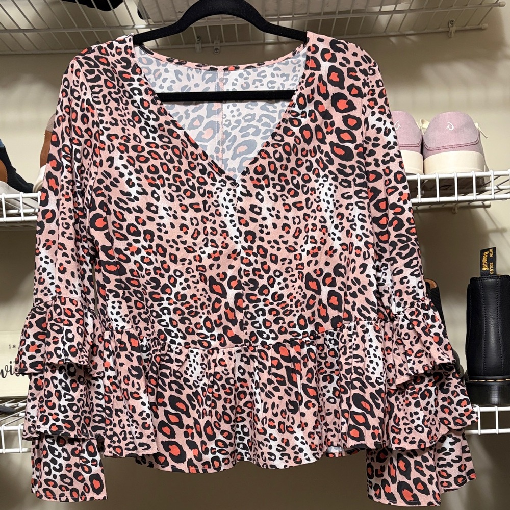 Leopard Print Ruffle Sleeve Top
